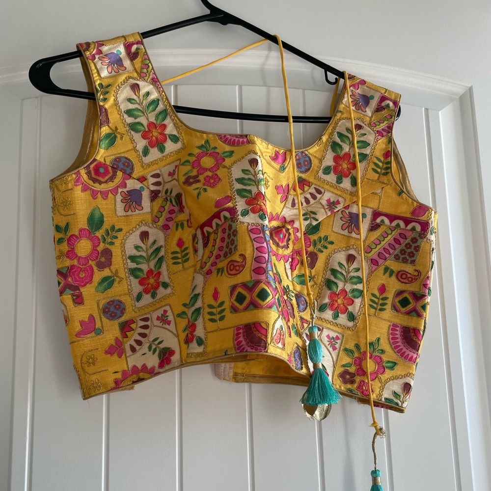 NWOT 3 piece lehenga choli